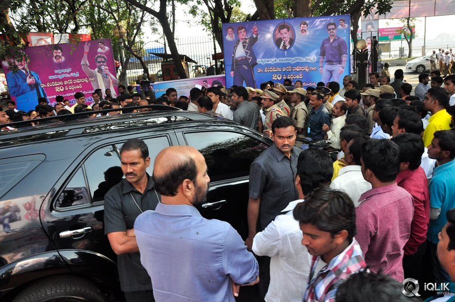 NTR-Family-Visit-to-NTR-Ghat-2016